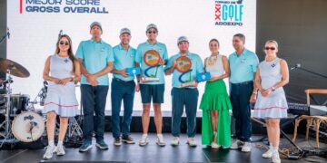 Espínola y Lomba conquistan máximo galardón torneo de golf Adoexpo
