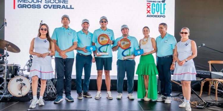Espínola y Lomba conquistan máximo galardón torneo de golf Adoexpo