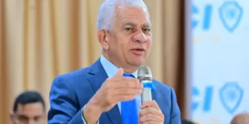 Ricardo de los Santos propone debate de ideas entre aspirantes presidenciales del PRM